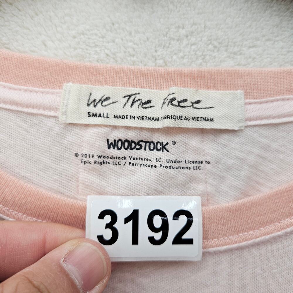FREE PEOPLE WOMEN'S SMALL WOODSTOCK GRAPHIC TEE LIGHT PINK - Picture 4 of 4